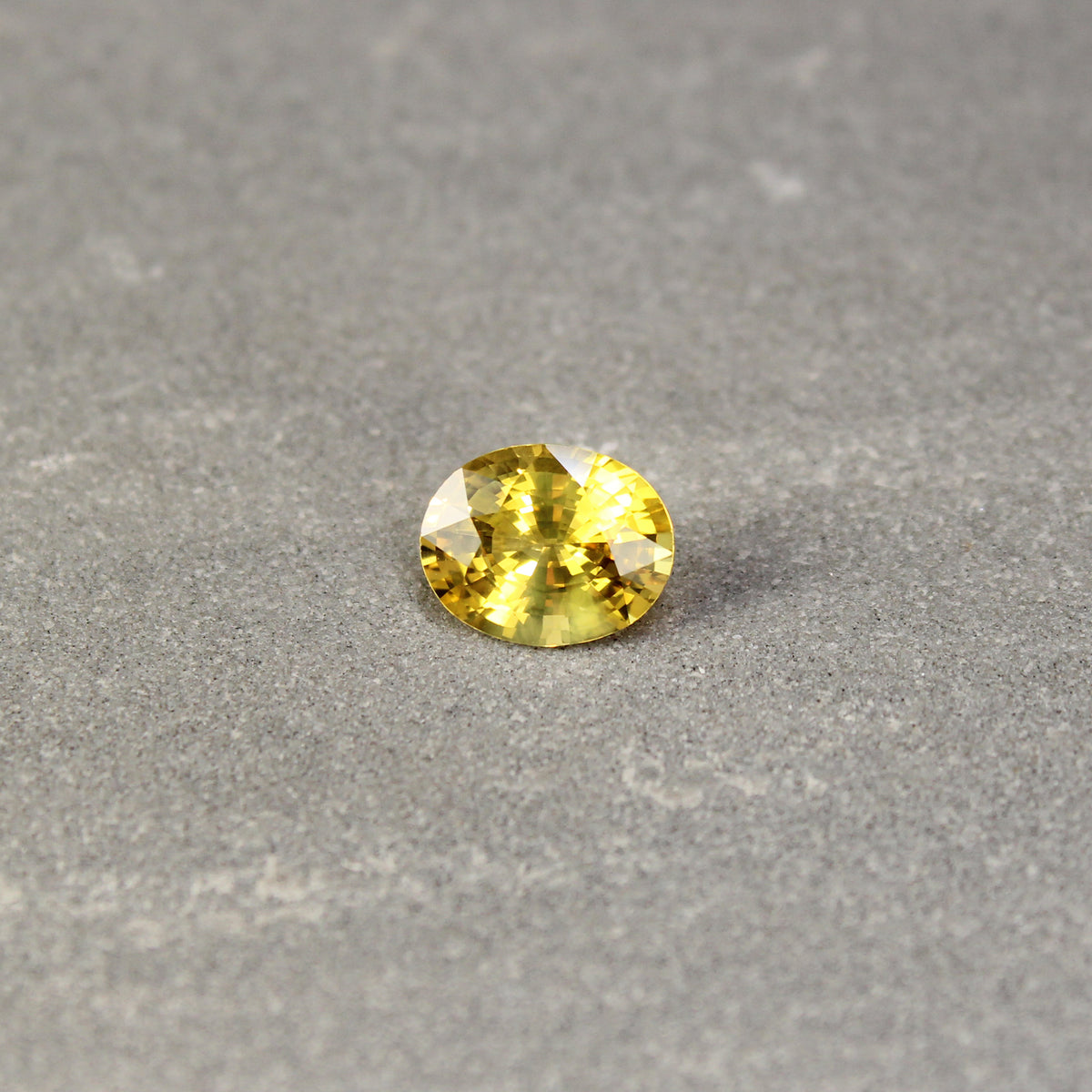 2.65ct Yellow Sapphire Fleur de Luce Solitaire Engagement Ring in 18k Yellow Gold