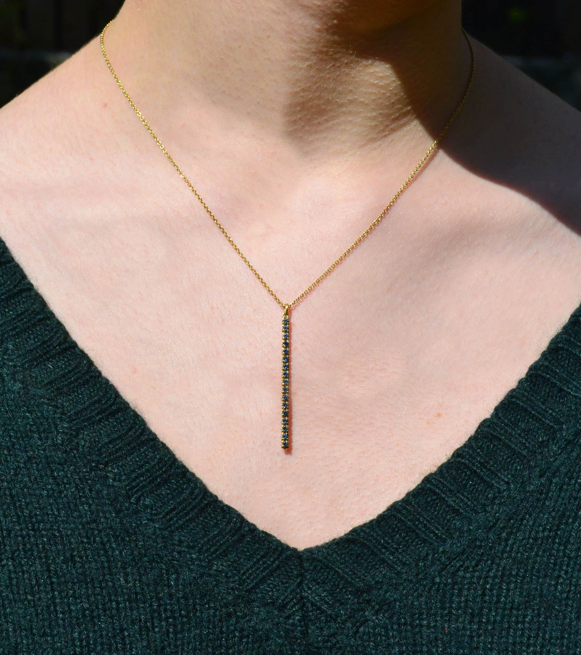 Pendant Necklace: Colour Change Garnet Long Bar Pendant in 18k Yellow Gold
