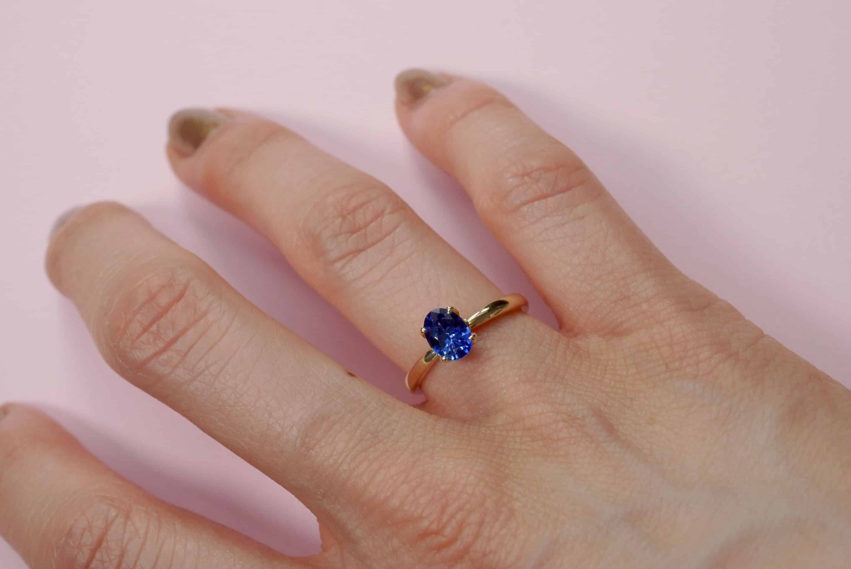 Solitaire Ring: Oval Sapphire Ring in 18k Yellow Gold
