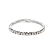 Tennis Bracelet: Round Diamond Tennis Bracelet in 18k White Gold