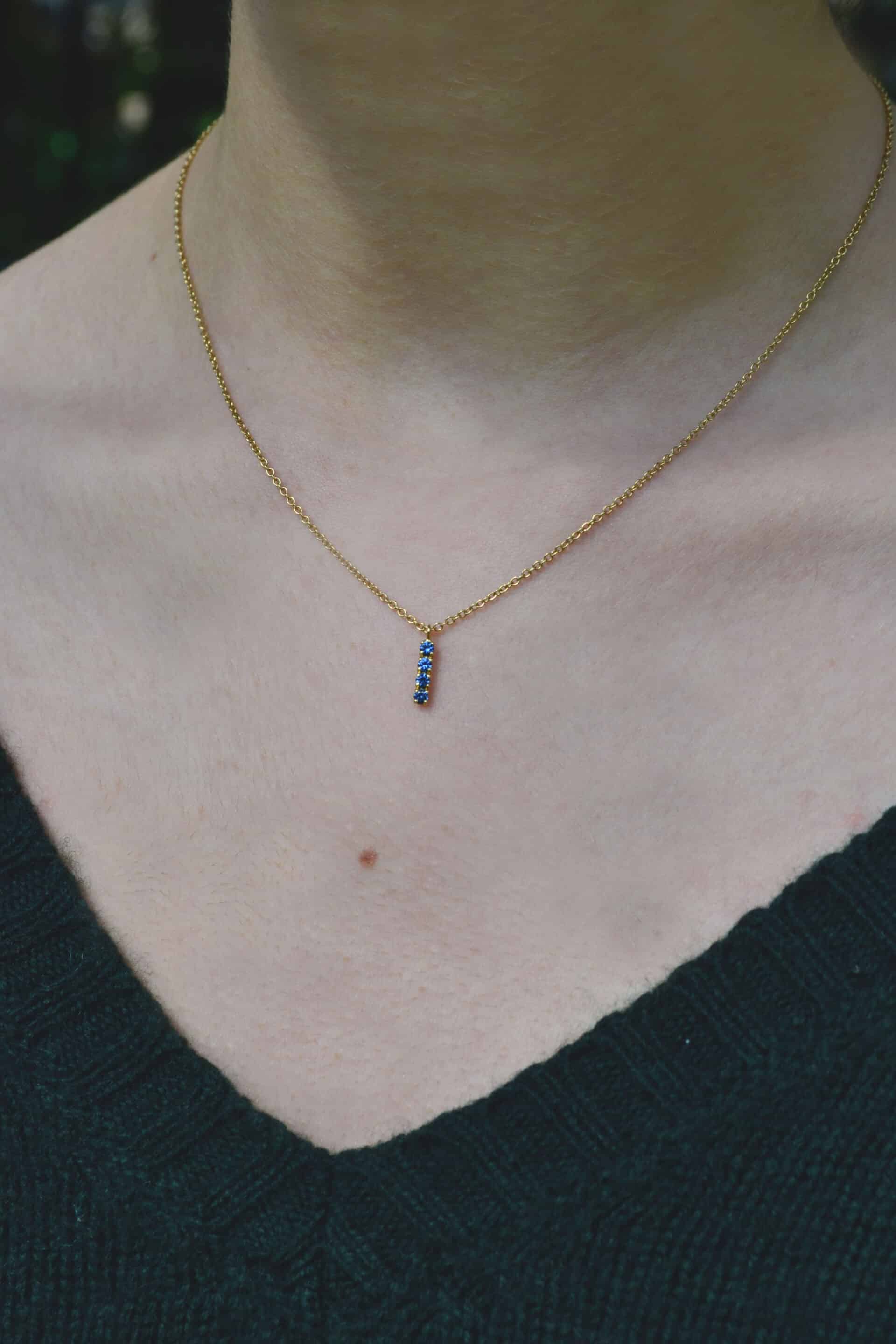 Pendant Necklace: Sapphire Short Bar Pendant in 18k Yellow Gold