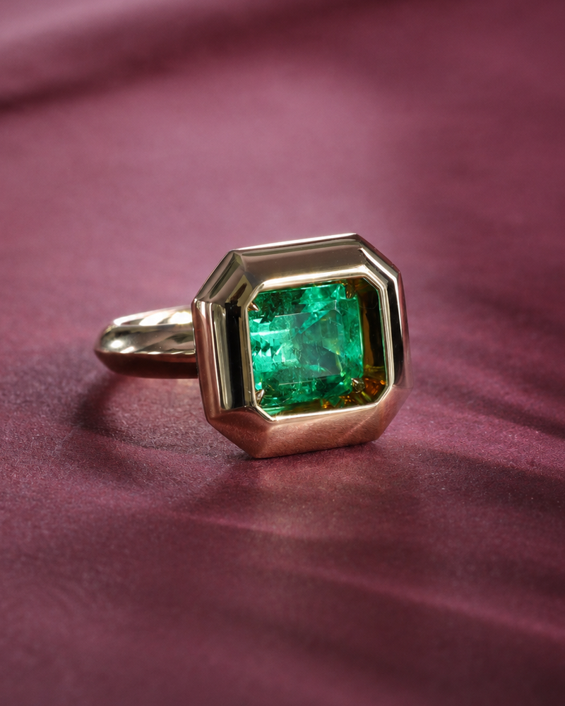 Inner Glow Marquise Diamond Cocktail Ring in 18k White Gold